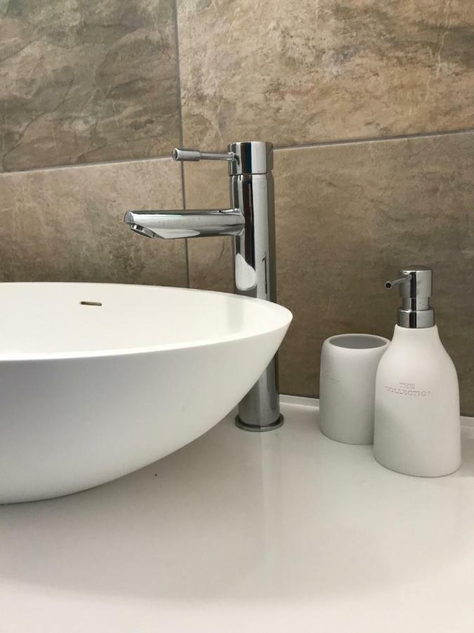 Stones Luxury B&B With Hot Tub And Self-Contained Rooms Uig  Zewnętrze zdjęcie