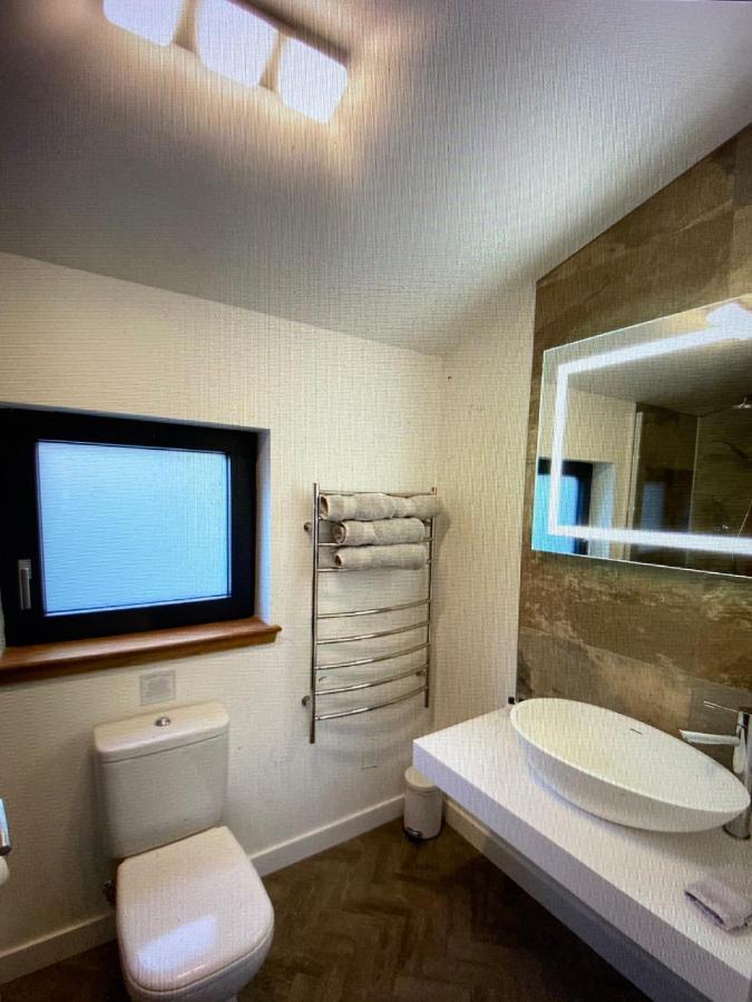 Stones Luxury B&B With Hot Tub And Self-Contained Rooms Uig  Zewnętrze zdjęcie