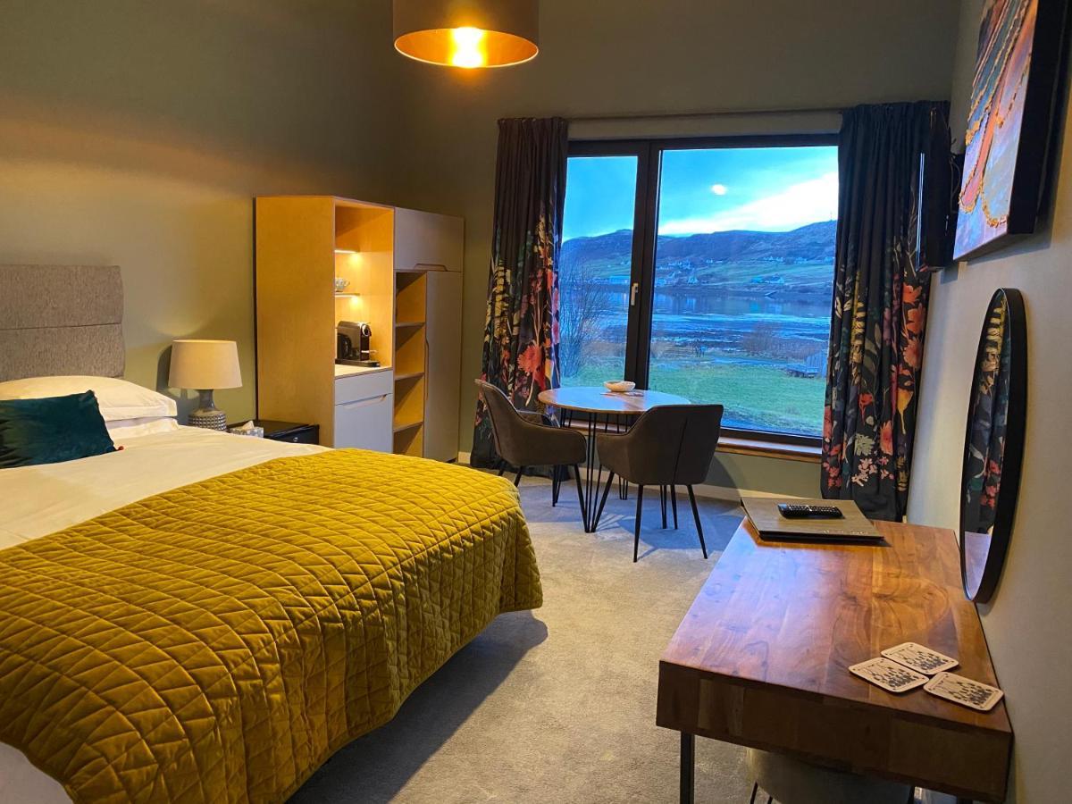 Stones Luxury B&B With Hot Tub And Self-Contained Rooms Uig  Zewnętrze zdjęcie